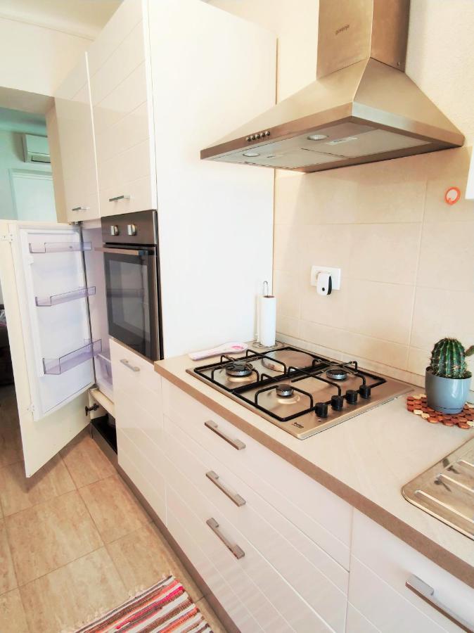 Apartment Leo Umag Exterior photo
